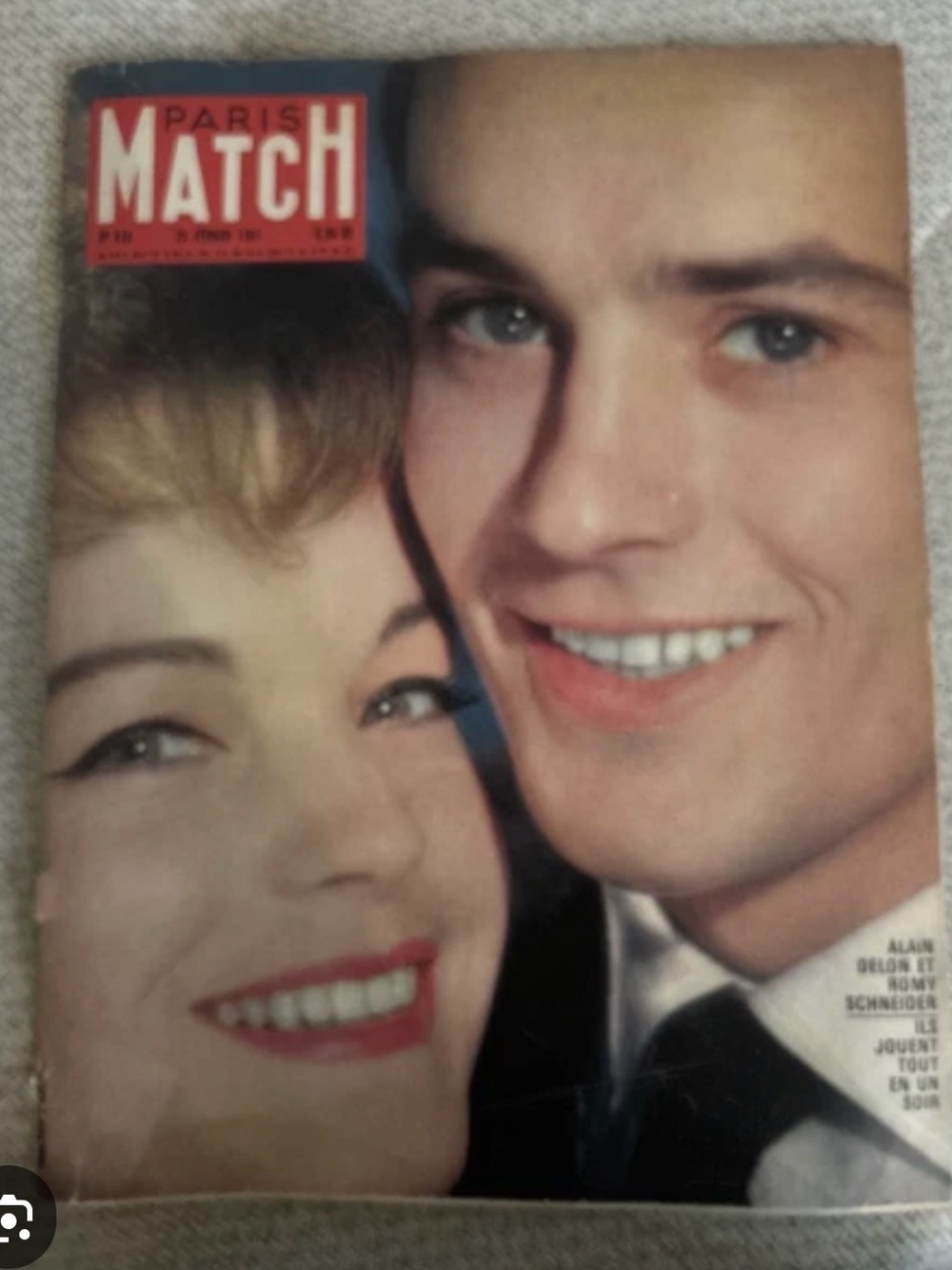 PARIS MATCH 620 Bourguiba Schneider Boeing Orly Delon Katanga Boisriveaud